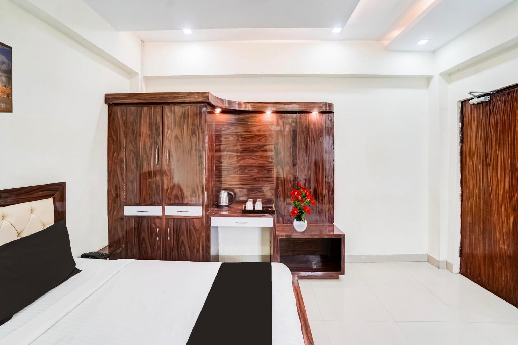 Super Hotel O Sgpgi Bijnaur Luaran gambar